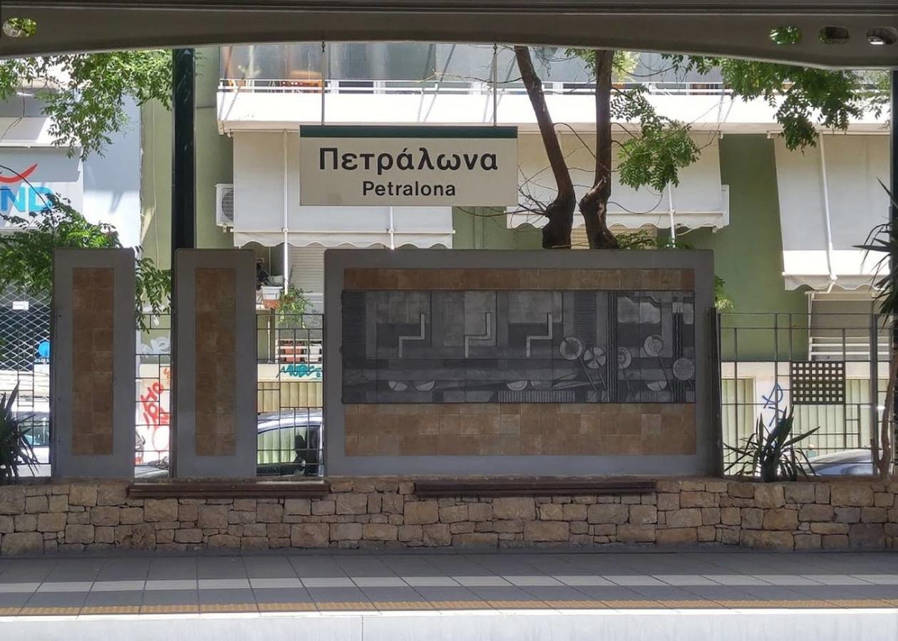 Pale Coloured Apt In Athens Historic Centre Esterno foto