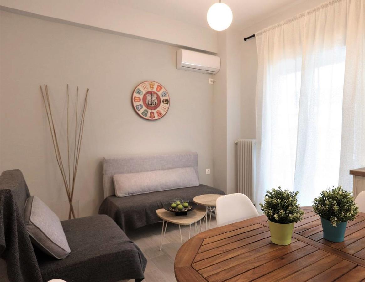 Pale Coloured Apt In Athens Historic Centre Esterno foto