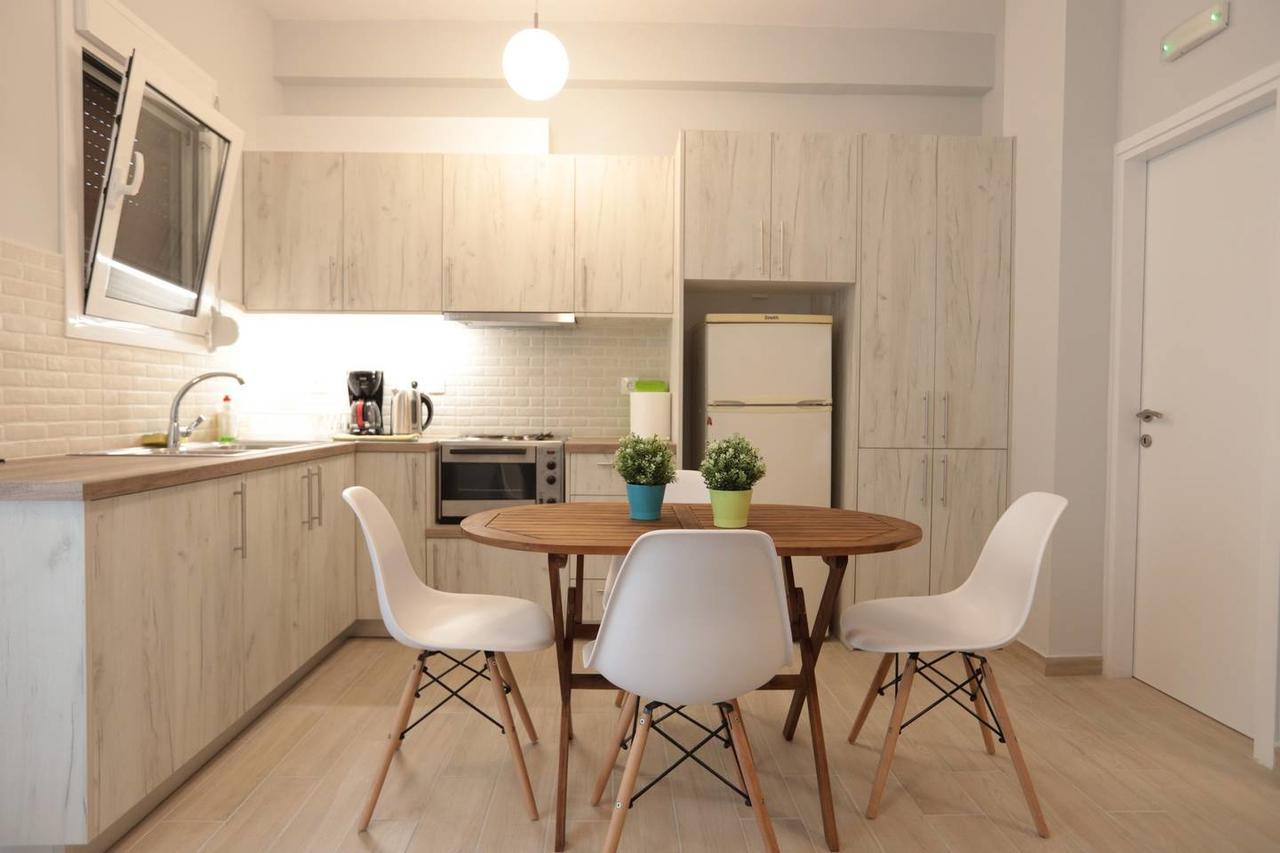 Pale Coloured Apt In Athens Historic Centre Esterno foto