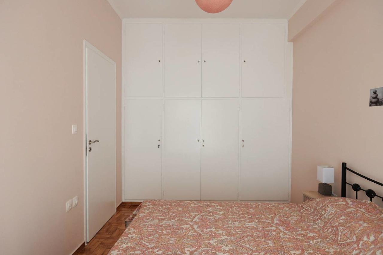 Pale Coloured Apt In Athens Historic Centre Esterno foto